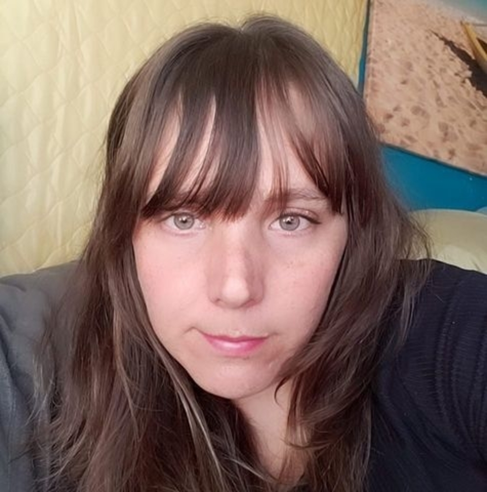 Meet your Posher, Maria